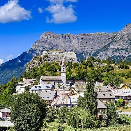 L'Auberge Saint-Vincent-les-Forts Zewnętrze zdjęcie