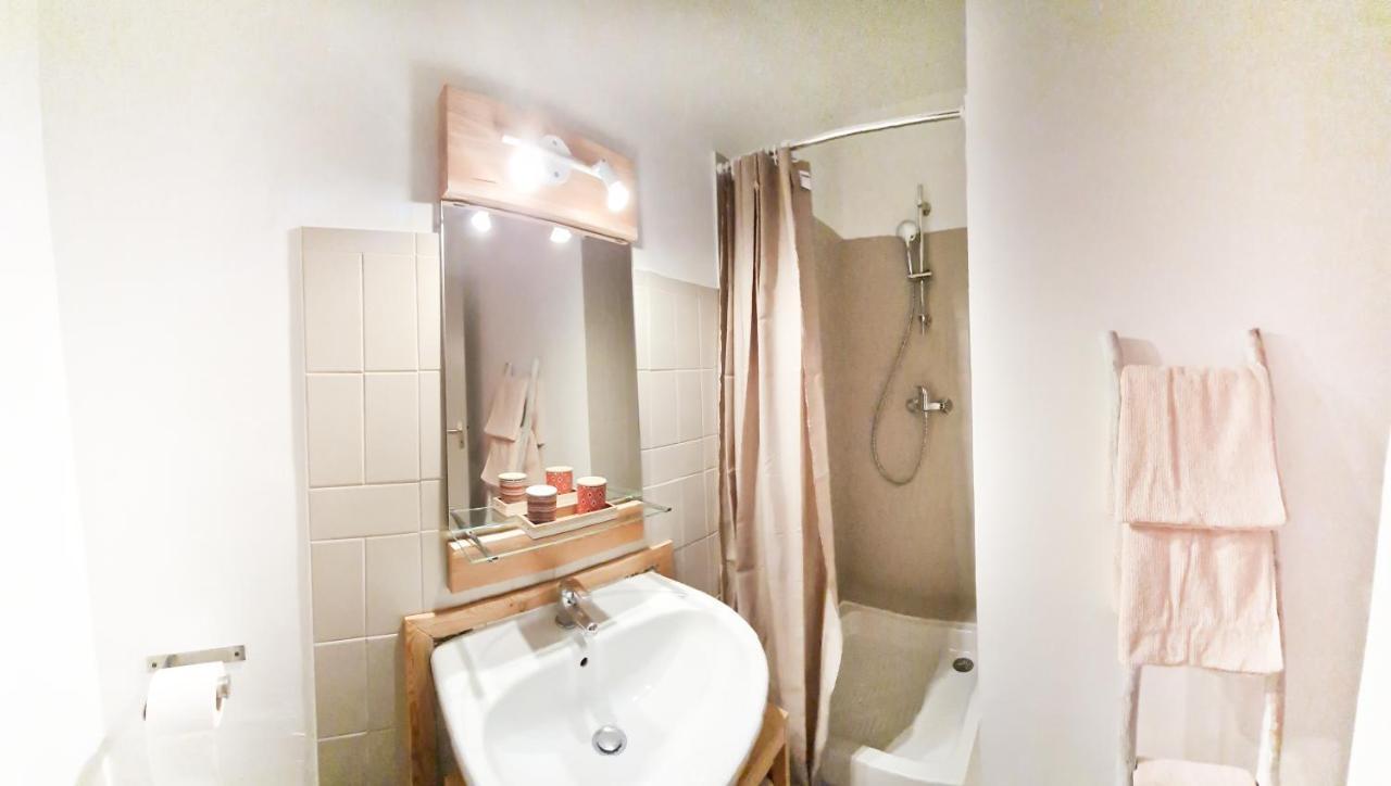 L'Auberge Saint-Vincent-les-Forts Zewnętrze zdjęcie